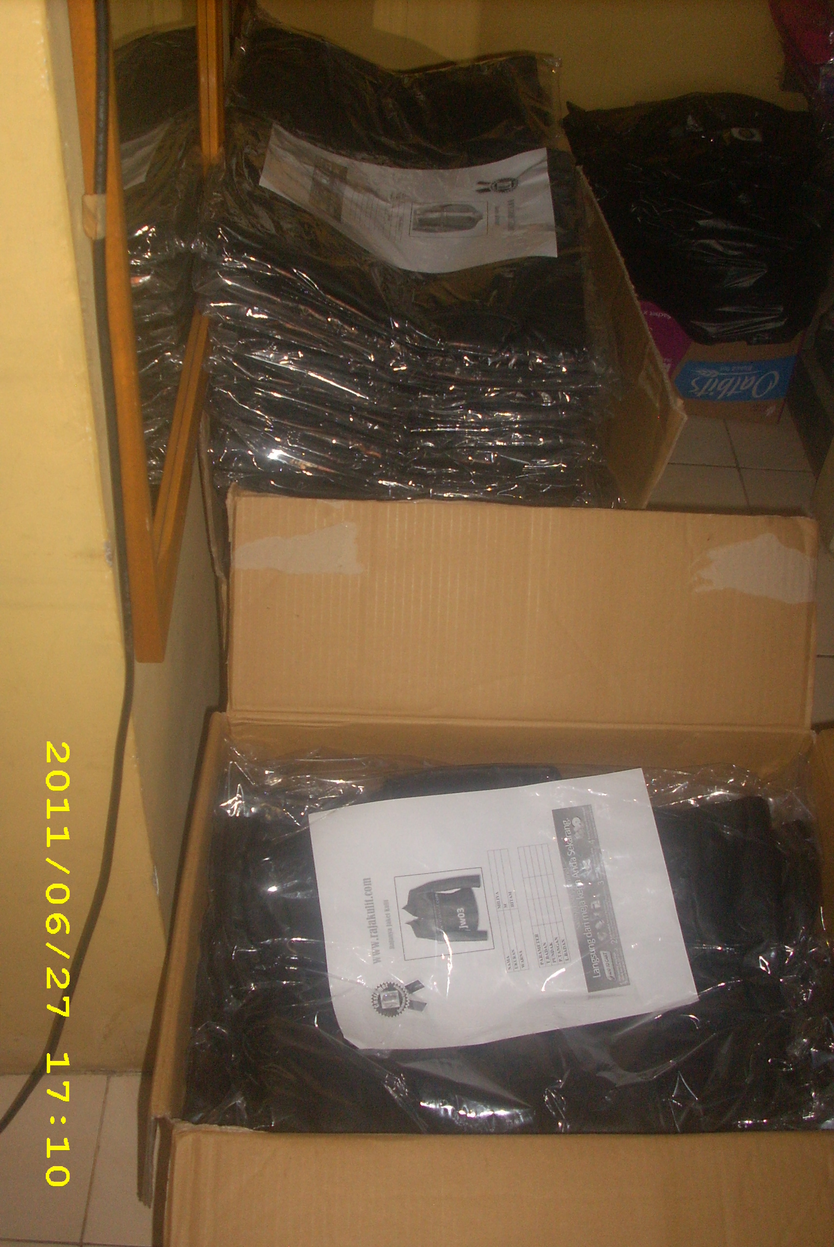 Dokumentasi pengiriman jaket kulit 1