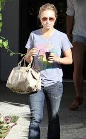 Model-model tas kulit pria dan wanita cantik dan keren murah