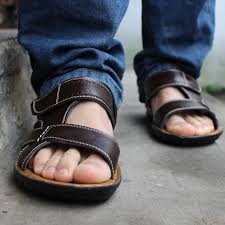sandal keren trendy pria